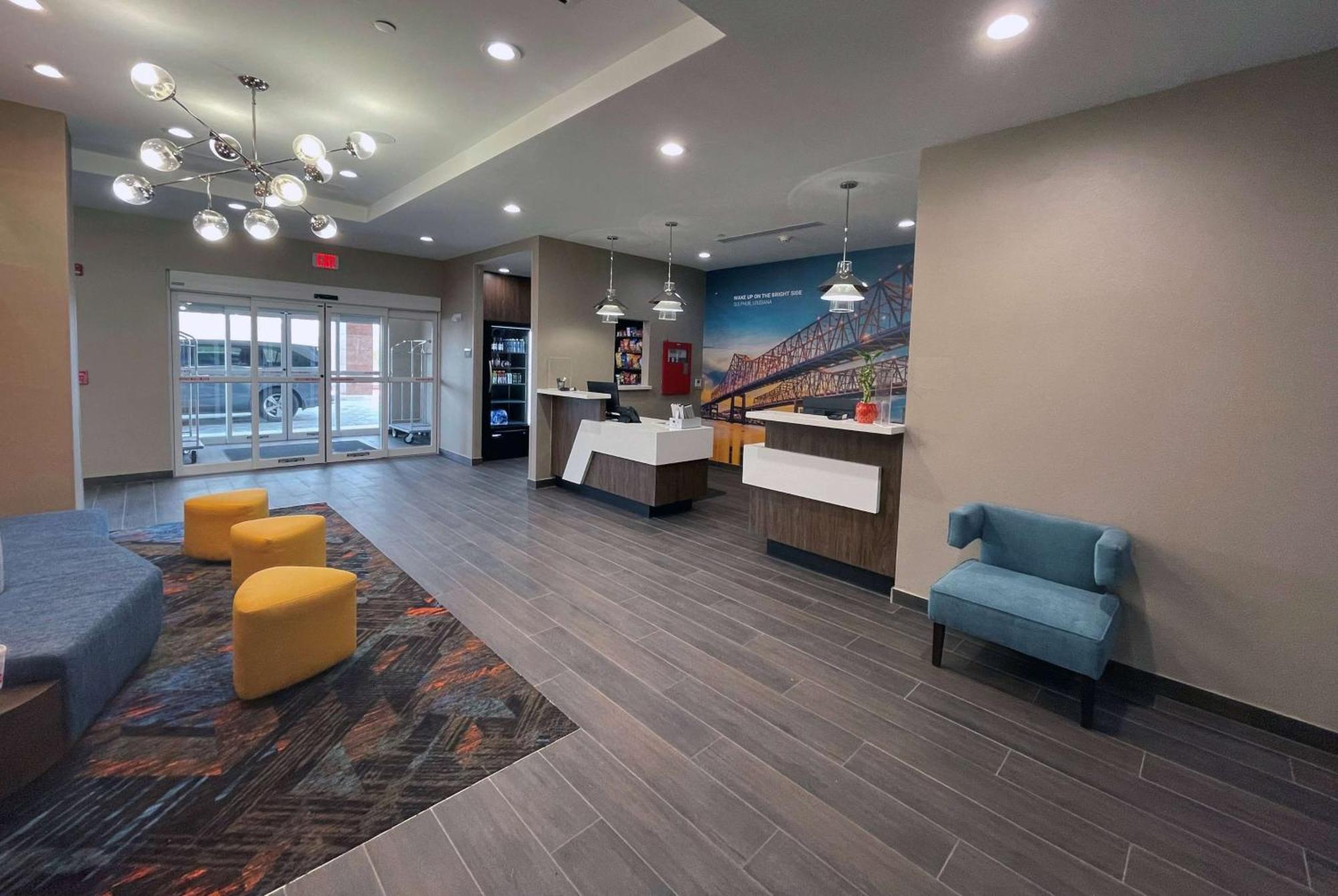 La Quinta Inn & Suites By Wyndham Sulphur Lake Charles Esterno foto